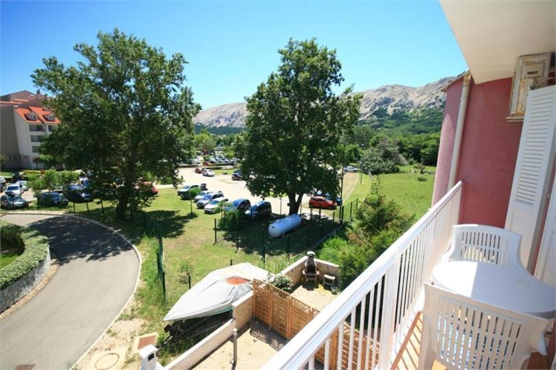 Beautiful Apartment Lovorka 6 , Baska, Krk エクステリア 写真
